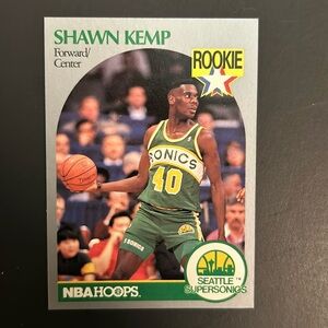 🏀⭐️ROOKIE. Shawn Kemp. Rookie of the YR. 1990 NBA HOOPS. Card 279. Mint